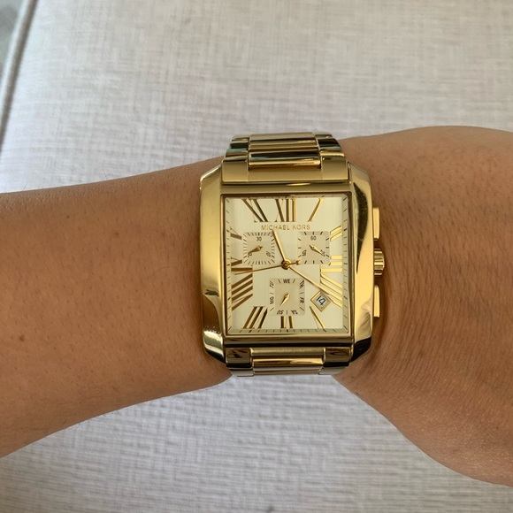 Michael Kors Watch - Picture 3 of 4